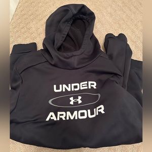 Youth UA hoodie XL - EUC